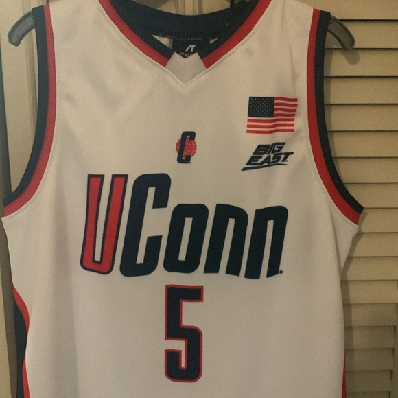 YM UConn /Bueckers - Picture 7 of 7